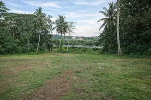 Two Arces Land for Sale Makumbura