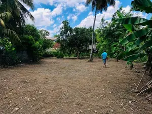 Veyangoda Land for Sale