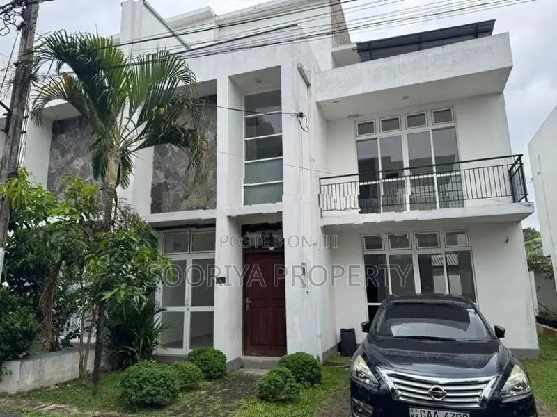 GATED COMMUNITY LUXURY HOUSE FOR SALE IN PILIYANDALA