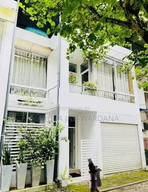 Fully Furnished Two Story House for Rent Homagama