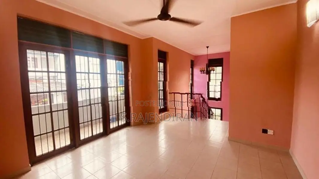 Two-storey modern house for Rent Anderson Road dehiwala