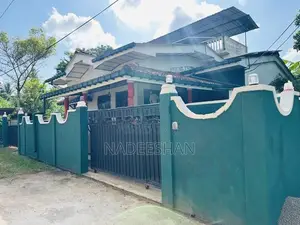 4 Bed Room 2 Bath House For Rent - Kelaniya