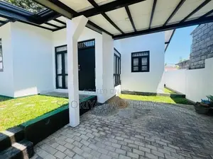 SPACIOUS NEW HOUSE FOR SALE IN PILIYANDALA
