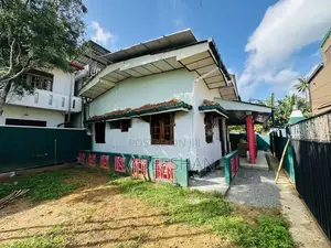 4 Bed Room 2 Bath House For Rent - Kelaniya