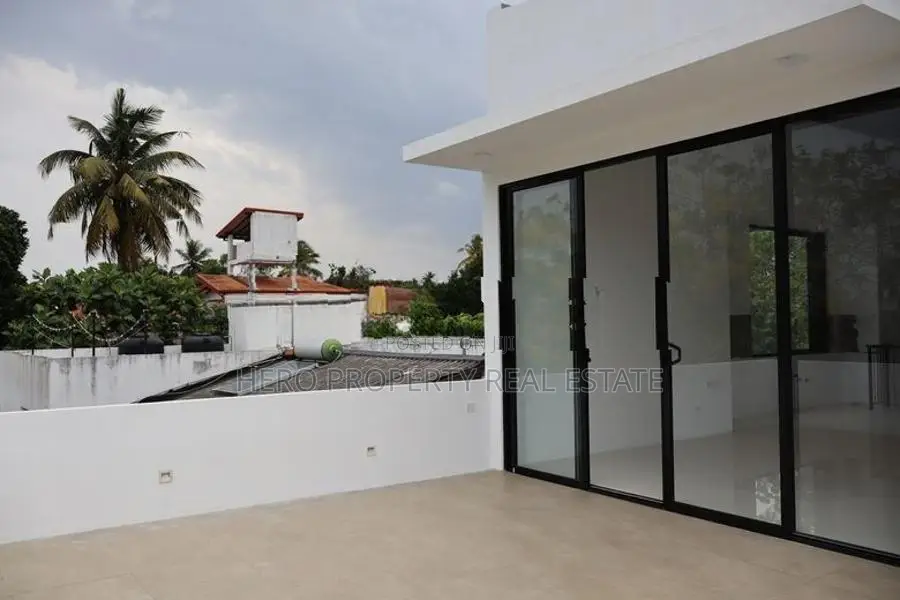 Valuable Commercial Property for Rent in Boralesgamuwa