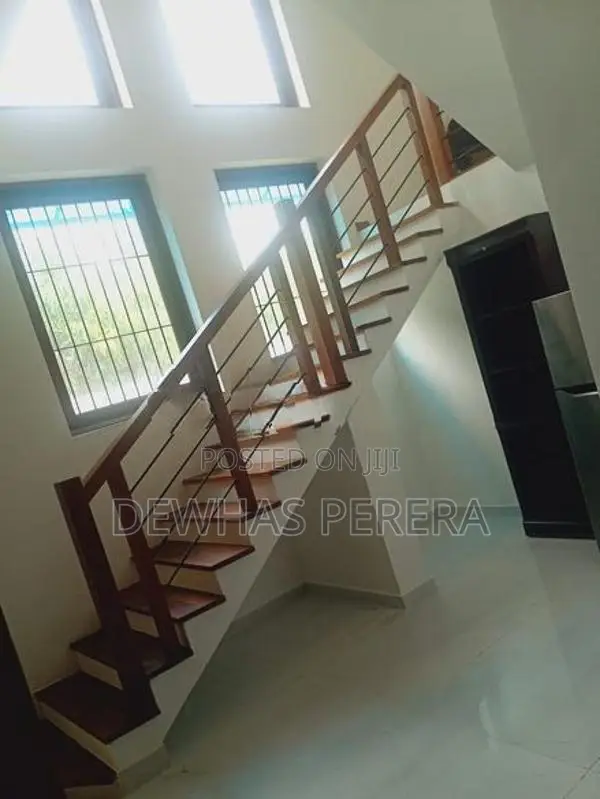 new 2 story house sale kudahakapola road ja ela