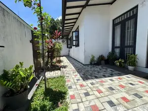 NEWLY BUILD HOUSE FOR SALE IN MORATUWA PILIYANDALA