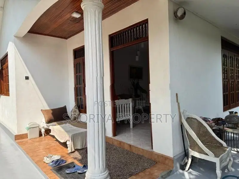3 BEDROOMS BEAUTIFUL SINGLE STORY HOUSE FOR SALE - BANDARAGAMA
