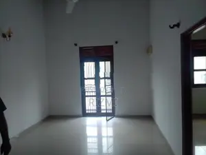 2BR second floor house for rent dehiwala sudarsana rd papaà