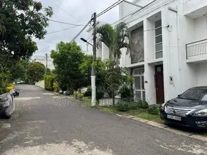 GATED COMMUNITY LUXURY HOUSE FOR SALE IN PILIYANDALA