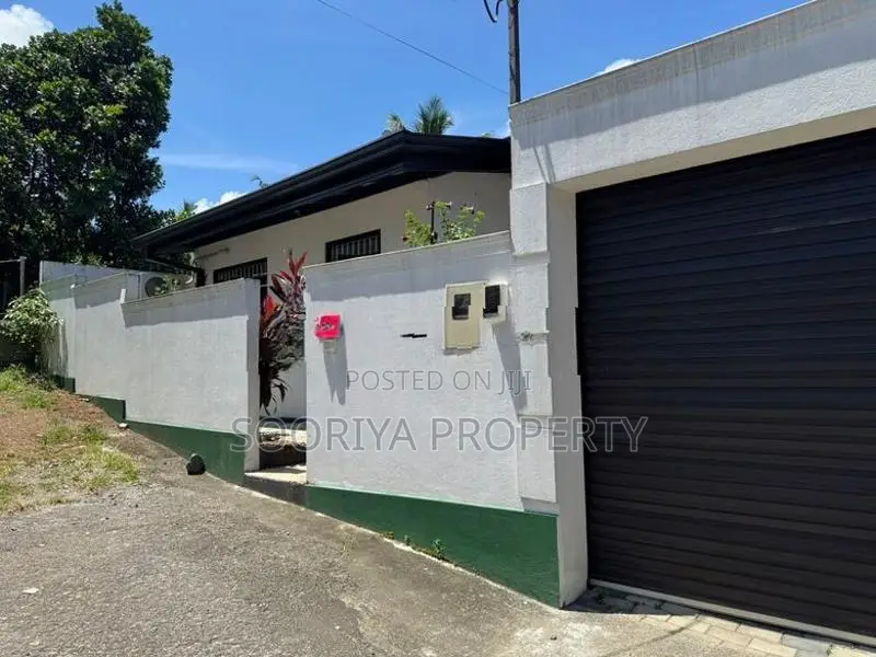 SPACIOUS NEW HOUSE FOR SALE IN PILIYANDALA