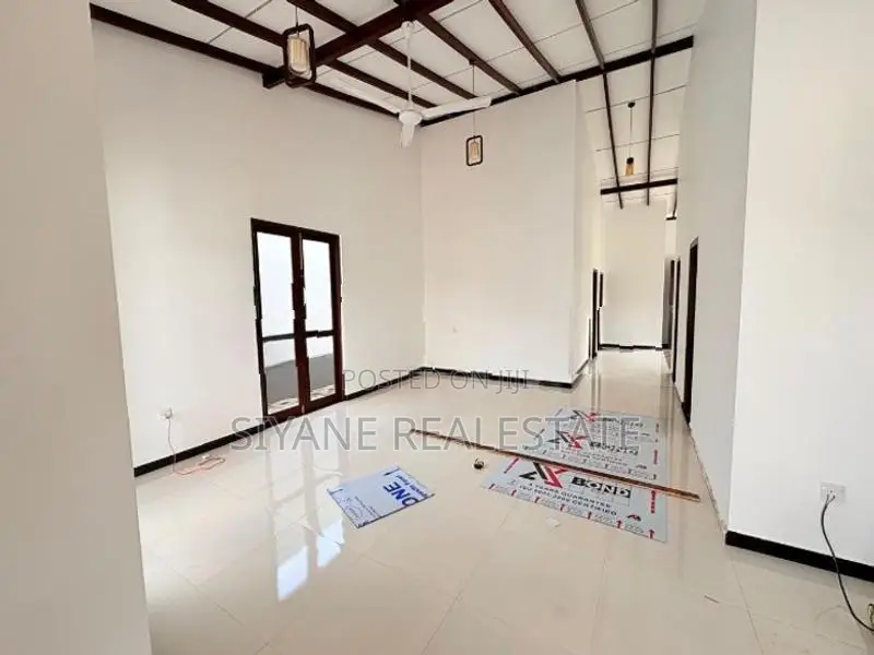 Brand New House for Sale in Makandana, Piliyandala