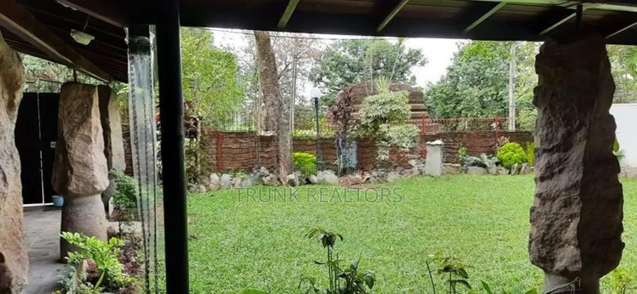 Kotte 04BR Villa For Rent (NK11584)