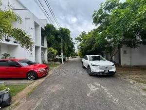 GATED COMMUNITY LUXURY HOUSE FOR SALE IN PILIYANDALA
