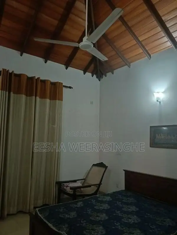 Upstair House for Rent Near Negombo