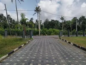 Commercial Property Land for Sale in Athurugiriya C33