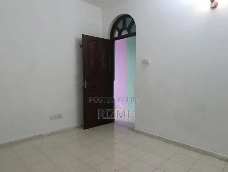 1st floor 2BR house for rent in kawdana samagi mawata