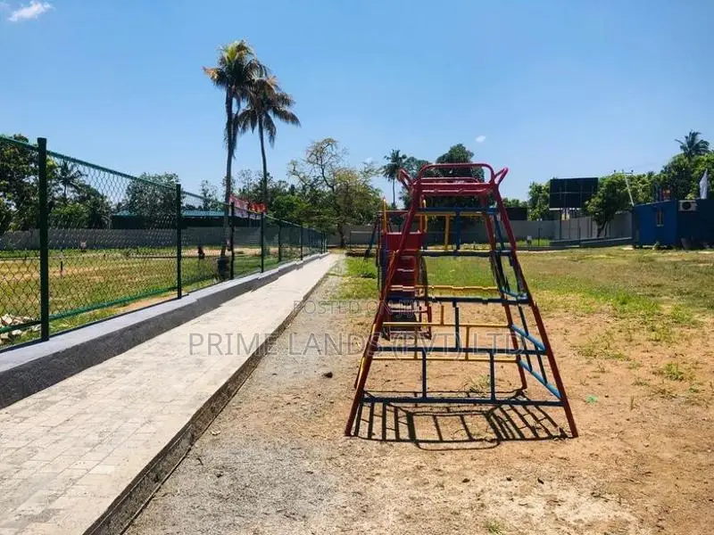 සියලු පහසුකම් සහිතව කුරුණෑගලින් පදිංචියට ඉඩමක්