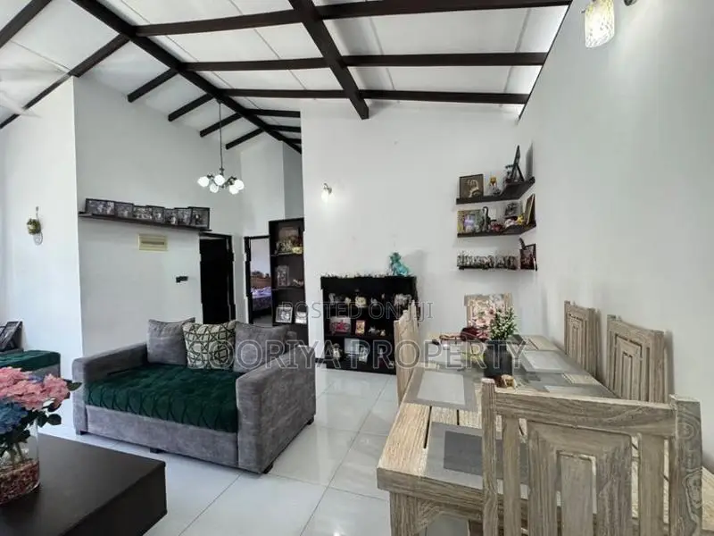 NEWLY BUILD HOUSE FOR SALE IN MORATUWA PILIYANDALA