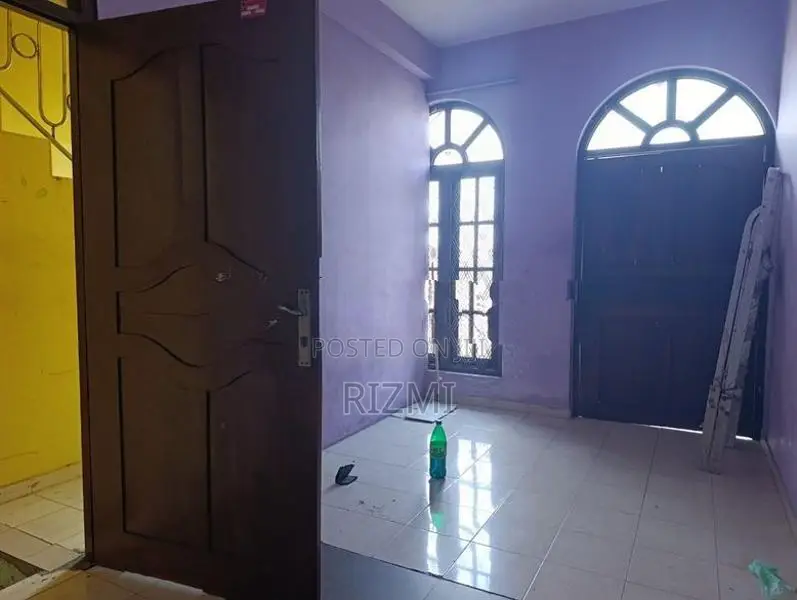1st floor 2BR house for rent in kawdana samagi mawata