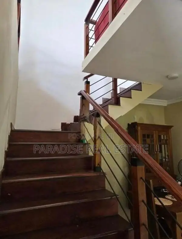 SEMI FURNISHED 2 STOREY HOUSE FOR RENT IN DEHIWALA