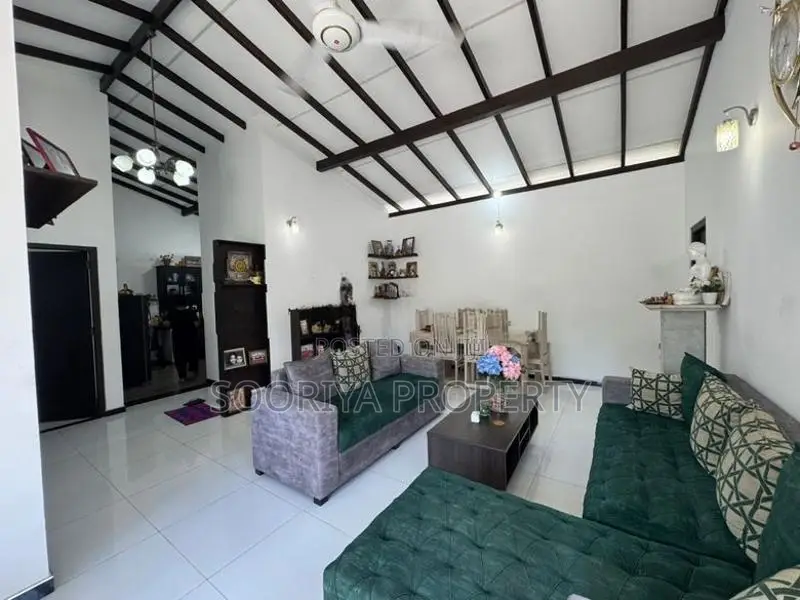 NEWLY BUILD HOUSE FOR SALE IN MORATUWA PILIYANDALA