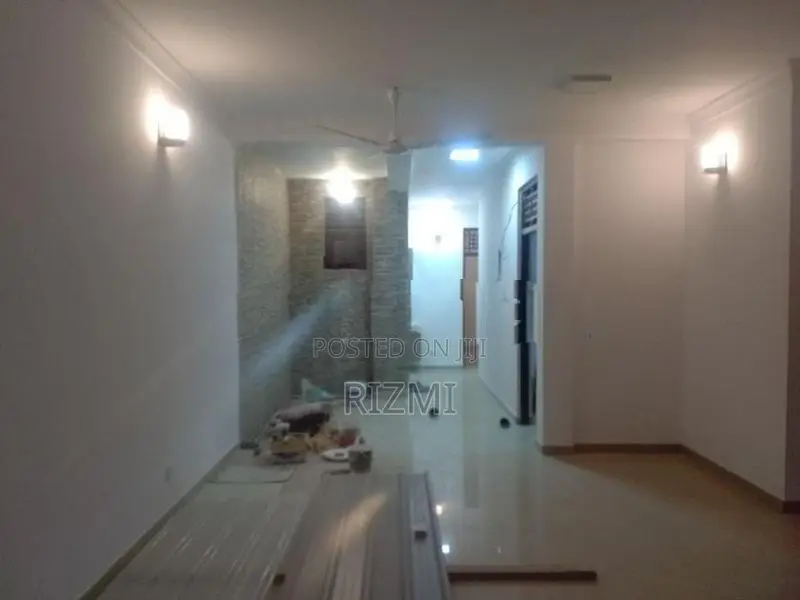 5BR separate 2 unit house for rent in dehiwala galvihara road