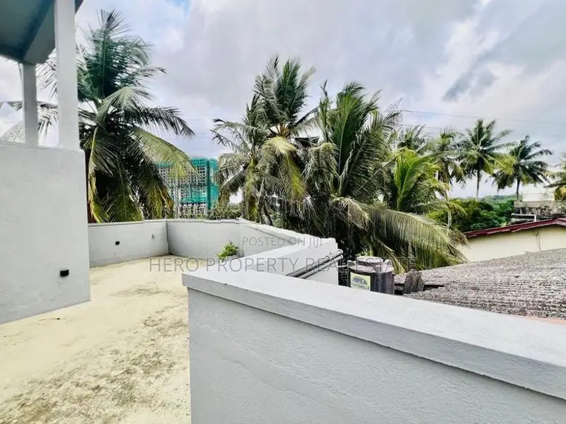 Modern Quality Brand New 2 Story House for Rent in Kottawa