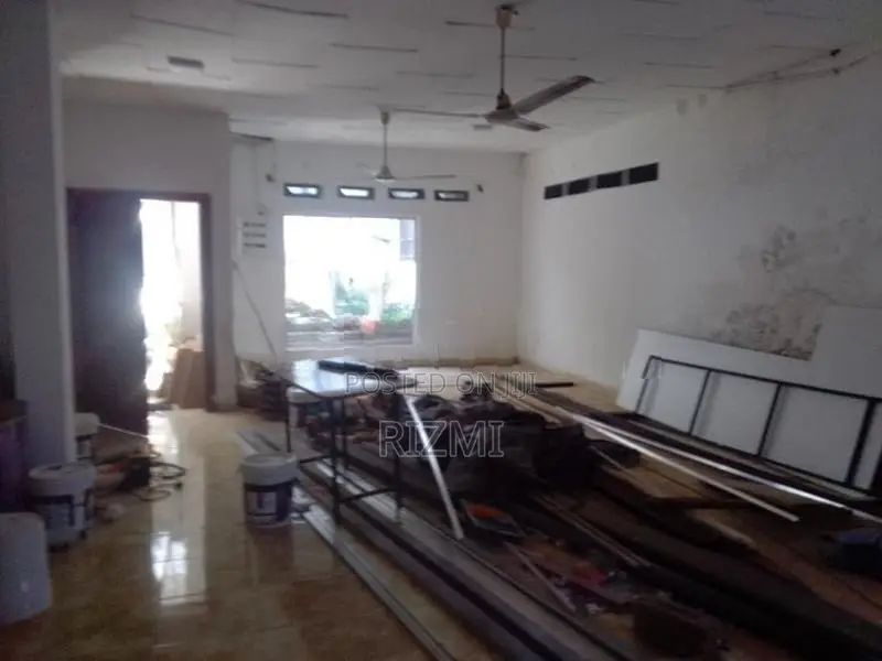single storey 3BR individual house for rent in galvihara road