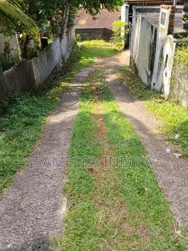 Athurugiriya Land for Sale