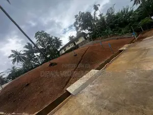 අකුරැස්ස පරදූව ඉඩම් කැබලි හතක් විකිනීමට