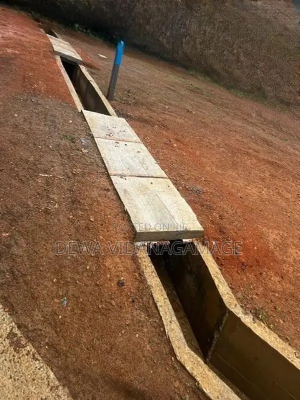 අකුරැස්ස පරදූව ඉඩම් කැබලි හතක් විකිනීමට