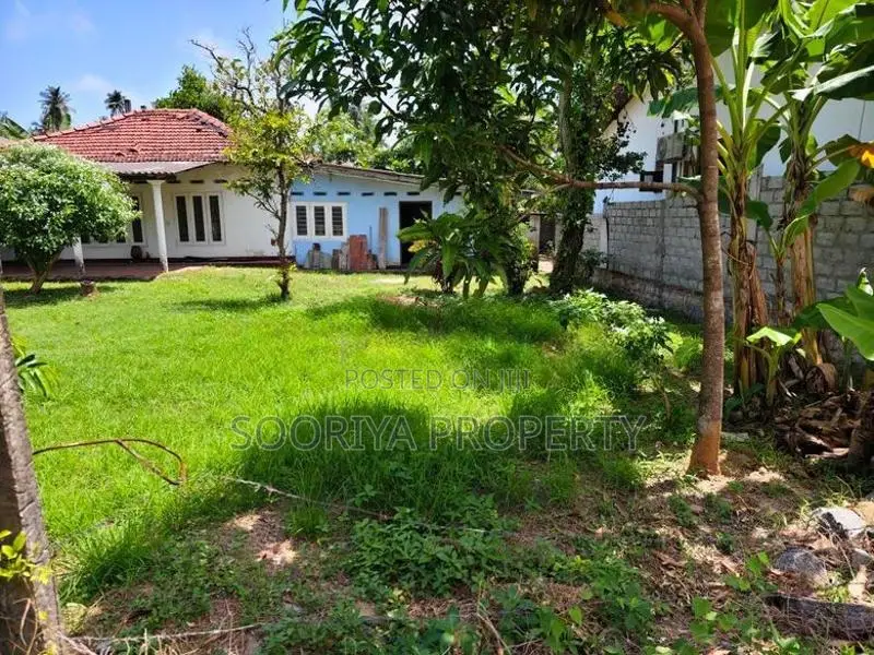 LAND FOR SALE IN WATTALA NEGOMBO ROAD, WALISARA