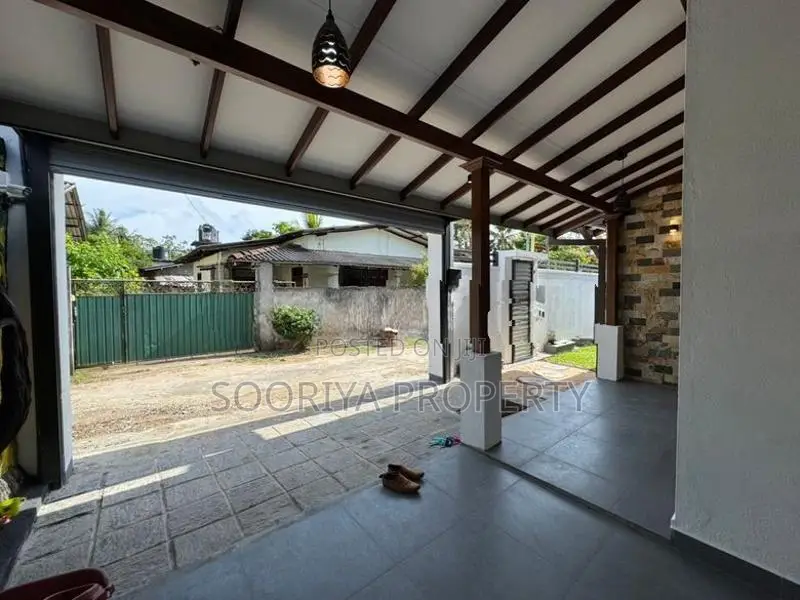 BEAUTIFUL BRAND NEW HOUSE FOR SALE IN PILIYANDALA