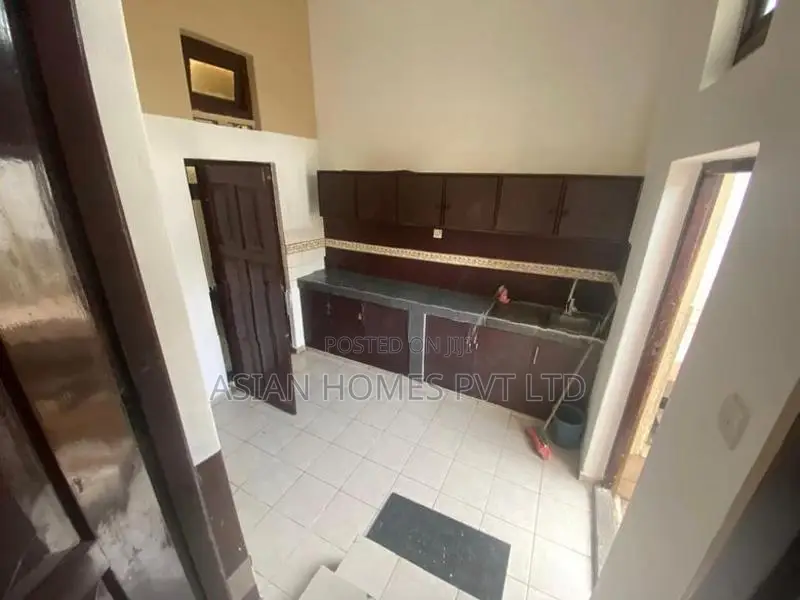 GROUND FLOOR LUXURY 3 BHK 2 BATH HOUSE FOR RENT DEHIWALA NADIMALA