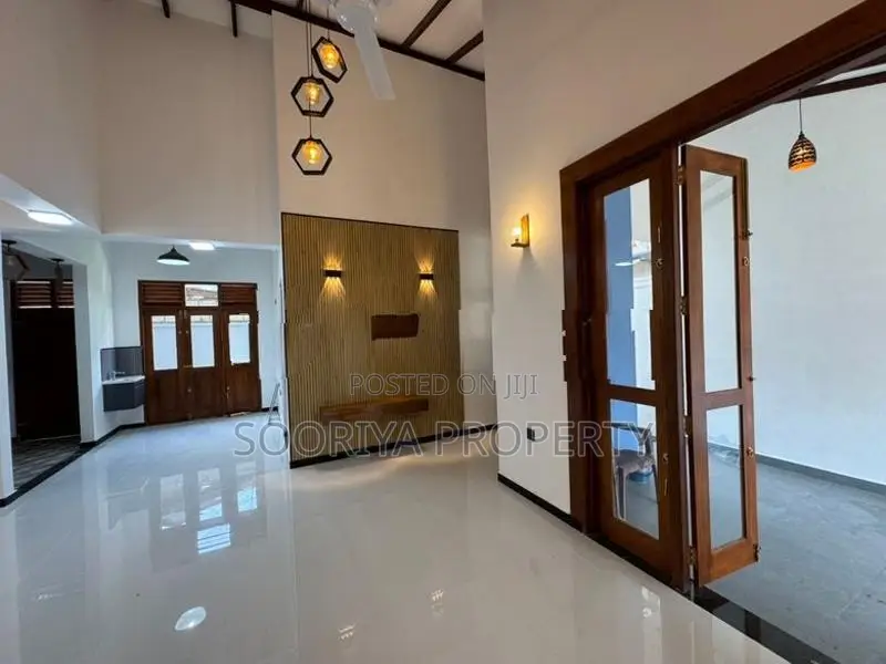 BEAUTIFUL BRAND NEW HOUSE FOR SALE IN PILIYANDALA