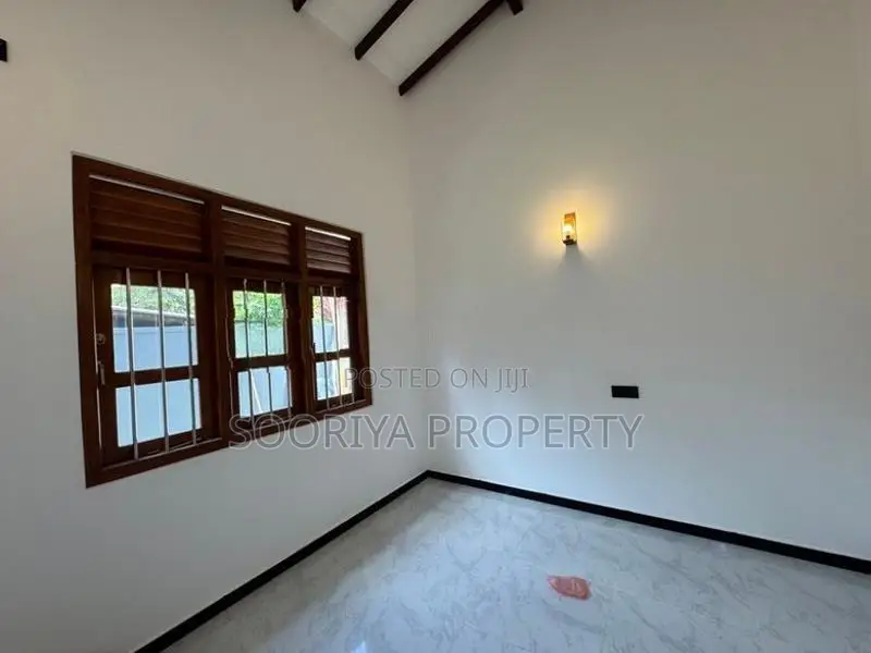 BEAUTIFUL BRAND NEW HOUSE FOR SALE IN PILIYANDALA