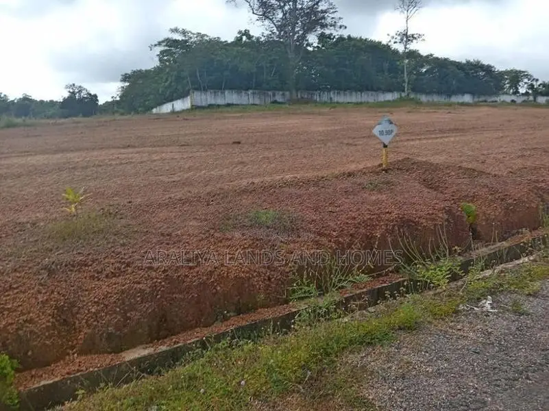 Land for Sale in Kesbewa