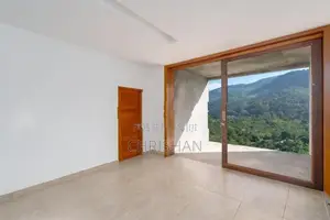 Scenic Holiday Home for Sale Kandy Peradeniya