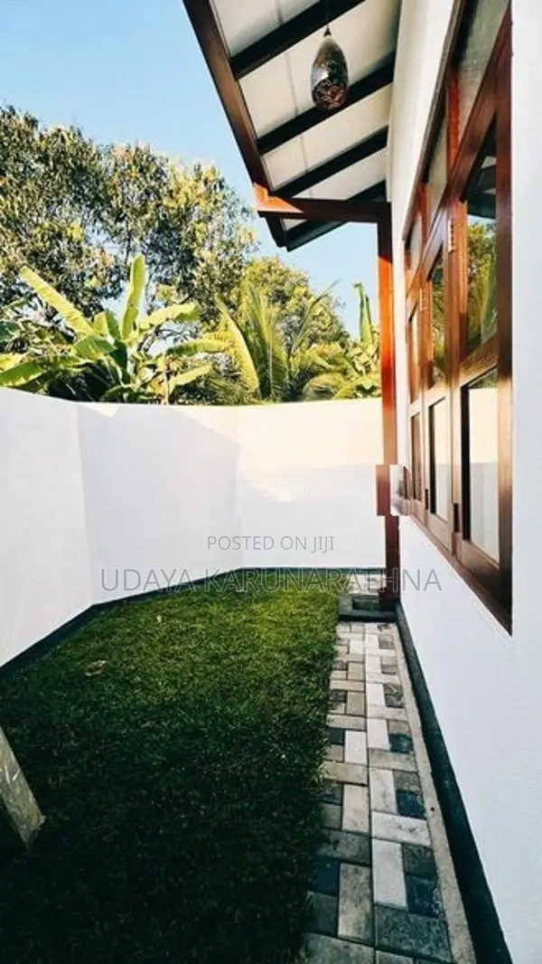 HOUSE FOUR SALE KADUWELA