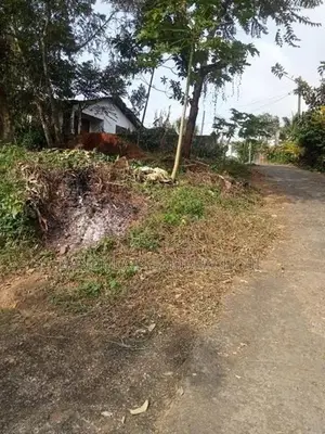 A Valuable Plot of Land in Wataraka, Padukka.