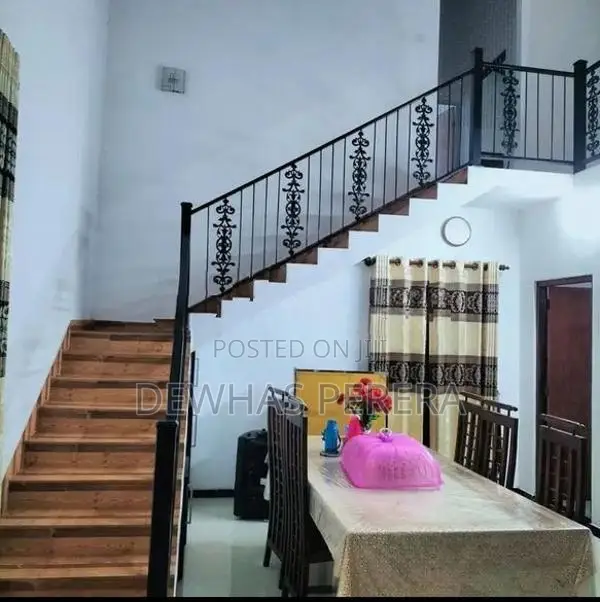 2 story morden house sale gamini mawatta makola kiribathgoda