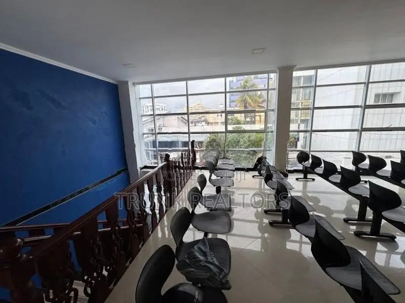 Colombo 03 Commercial Building For Rent (NK11594)