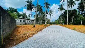 Land for Sale in Yakkala Near the Kandy Road