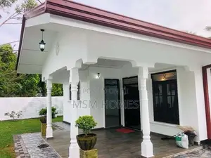 16 Perch Land With House For Sale in Negombo