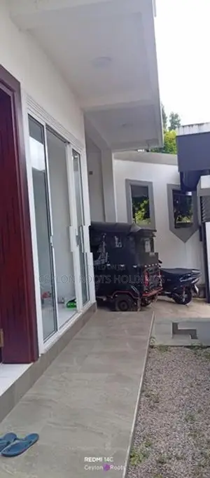 Brand new Beautiful 2 Story House for Rent in Mattegoda Rd, SRH 1010