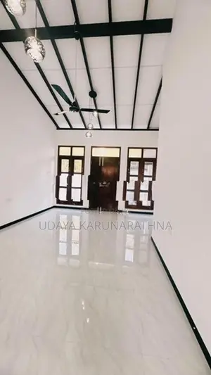 HOUSE FOUR SALE KADUWELA
