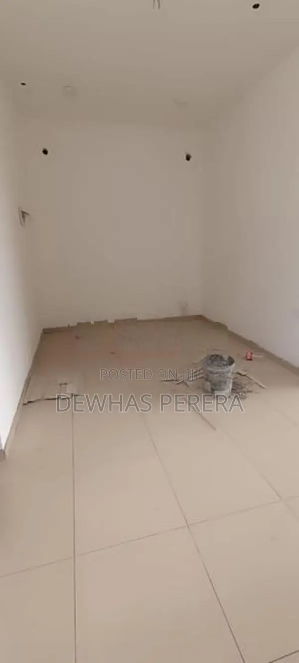 brand new 3 story 80 % completed house for sale waligampitiya ja ela
