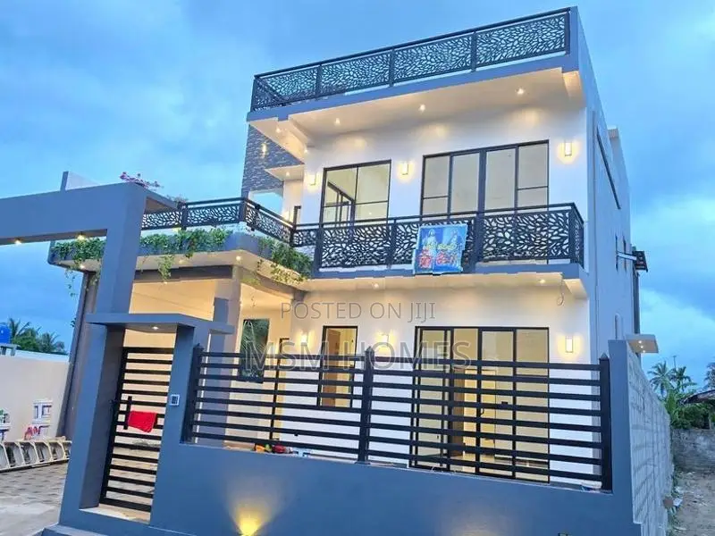 Super Luxury Brand New Modern House For Sale ~ Negombo