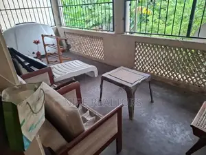 Land with House for Sale in Borella